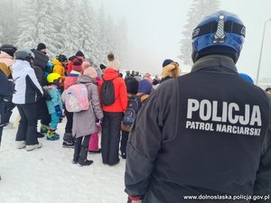 Aby zimowe ferie były bezpieczne, pamiętaj o kilku zasadach!