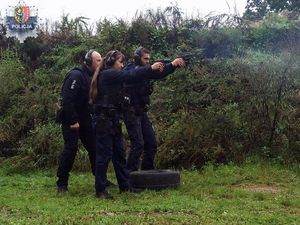 Polkowiccy policjanci doskonalą umiejętności strzeleckie - Chciałbyś do Nas dołączyć?