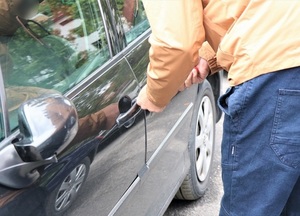 Czy można uniknąć kradzieży lub włamania do samochodu? Zdecydowanie tak [FILM]