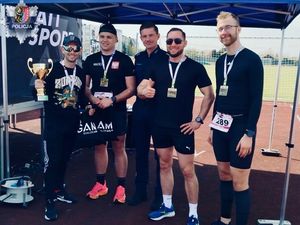 Policjanci zabezpieczyli trasę polkowickiego półmaratonu i rywalizowali na ulicach naszego miasta