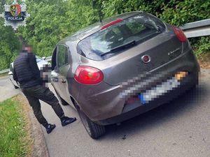 Skradzione tablice rejestracyjne nie pomogły złodziejowi paliwa. Mężczyzna został zatrzymany przez chocianowskich policjantów