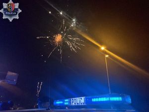 Wyjeżdżasz na Sylwestra? Zabezpiecz swoje mieszkanie i piwnicę!