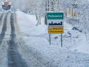Trudne warunki na drogach: Apelujemy o ostrożną jazdę