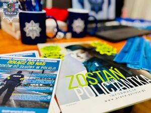 Mundur, który przyciąga-nasza komenda znów na targach pracy w Polkowicach!