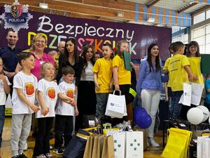 Na drodze znamy zasady - udział polkowickich policjantów w IV edycji  konkursu Bezpieczny Przedszkolak - ,,Rambit''