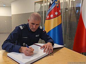 I zastępca Komendanta Głównego Policji nadinsp.  Roman Kuster